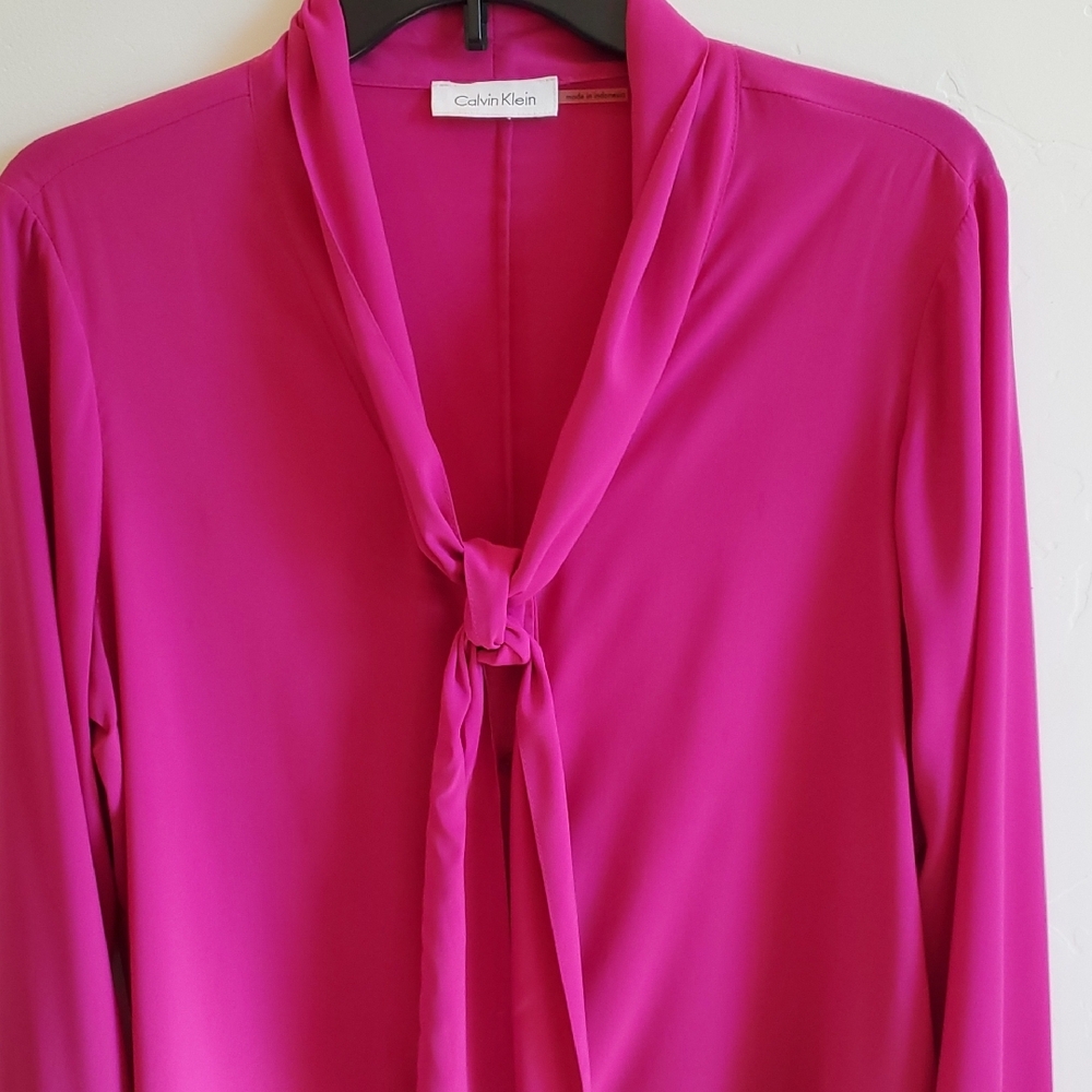 Calvin Klein Fuchsia Blouse with Tie Neck - Picture 5 of 10